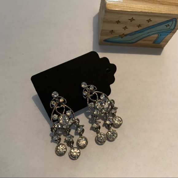 Vintage Sparkly Statement Silver Drop Earrings - Picture 6 of 11